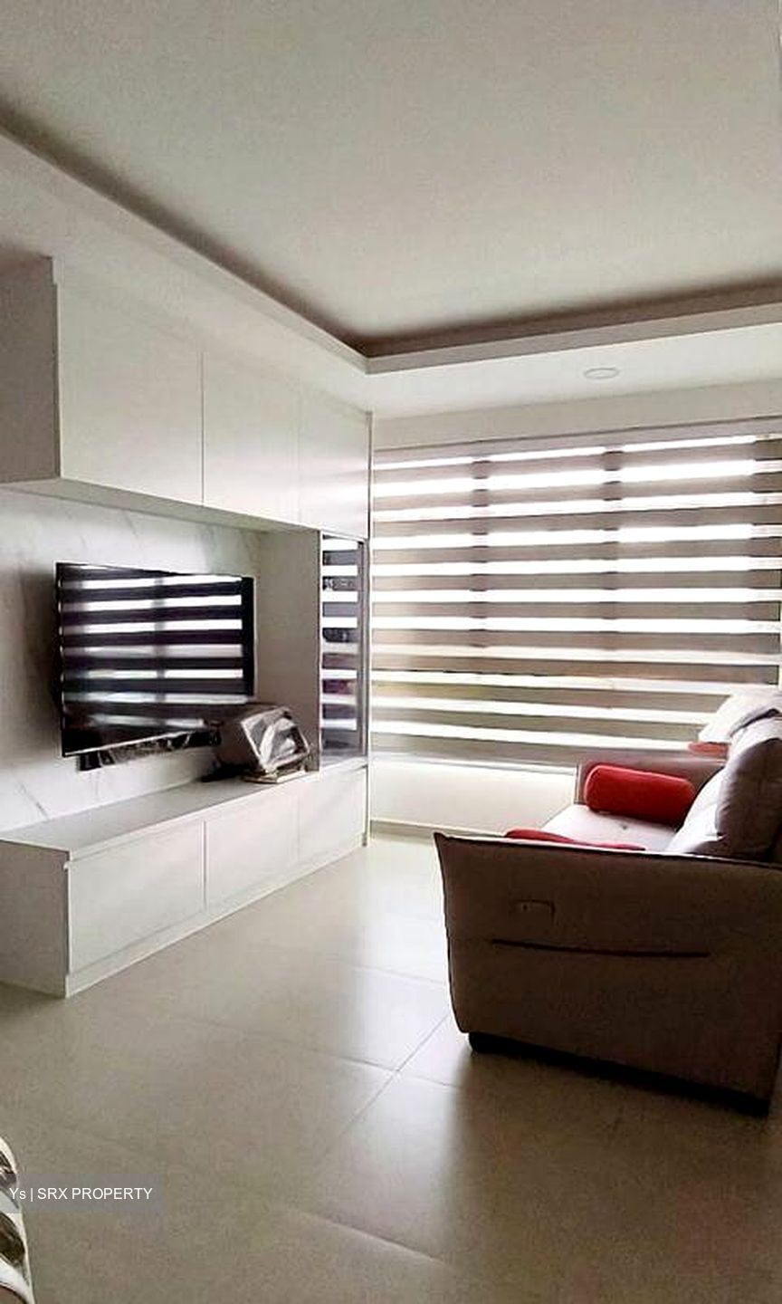 Blk 210C Punggol Crest (Punggol), HDB 2 Rooms #566846811